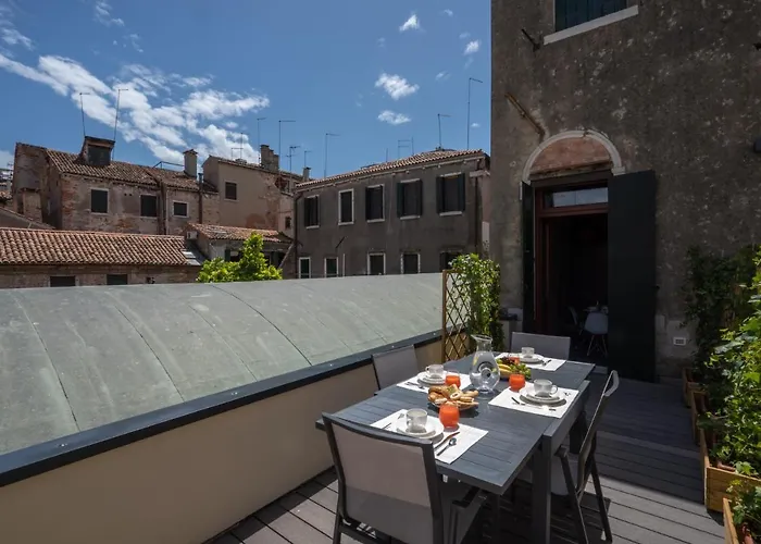 Ca\' Longo Palace Velluto